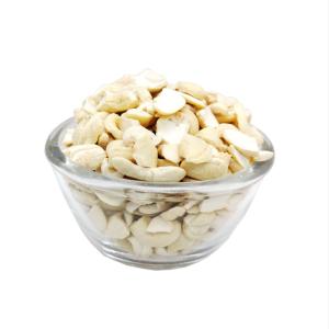Kaju tukda (cashews )